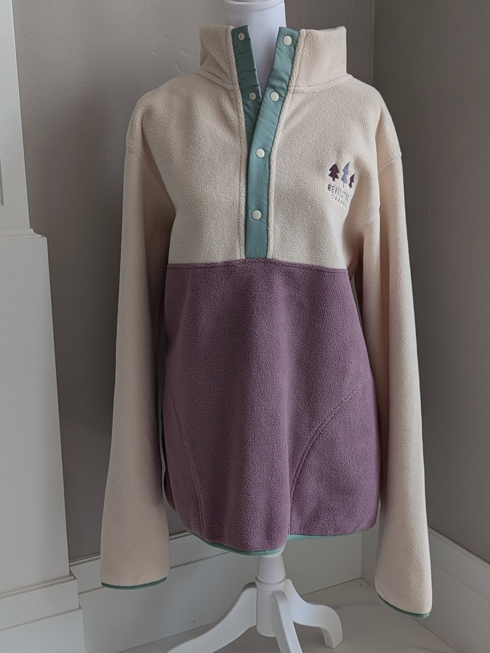 Cream & Lavender Snap-Placket Fleece Pullover Sweatshirt-XL